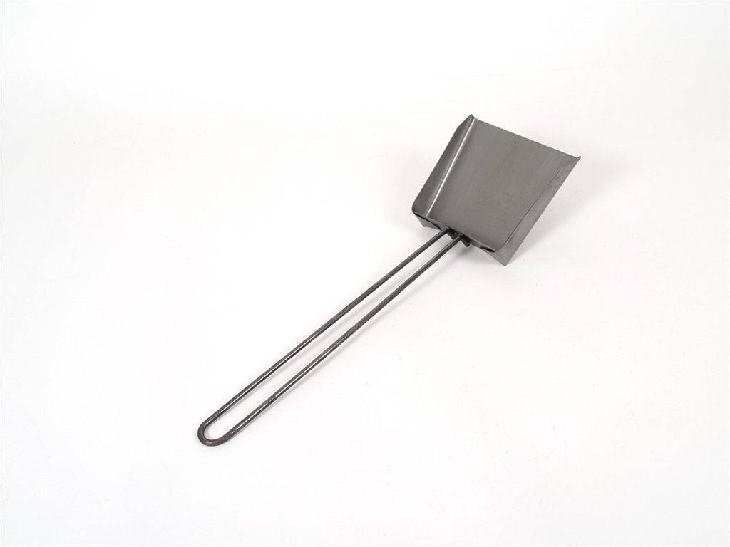 [137205] COGEDOR MEDIANO BAJO CHAPA 53 X 14 CM