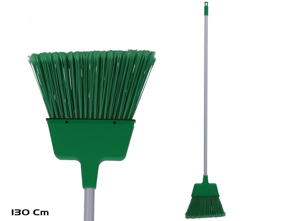 [149371] ESCOBA JARDIN VERDE 25 X 26 CM